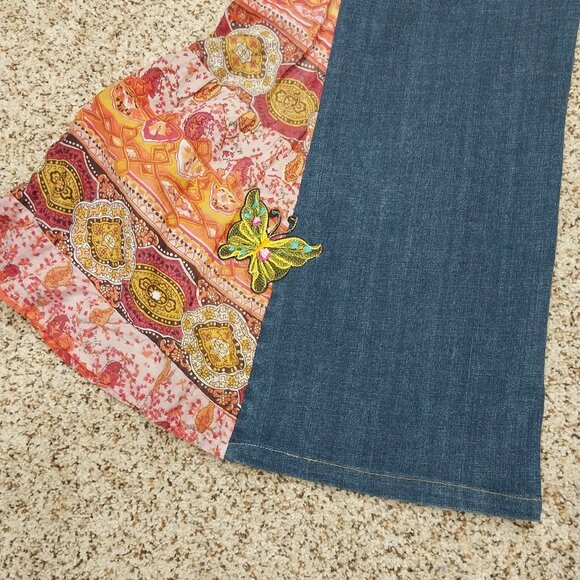 3339 Size 14 Levi's Demi Curve Upcycled Bell-Bottoms - Picture 5 of 7